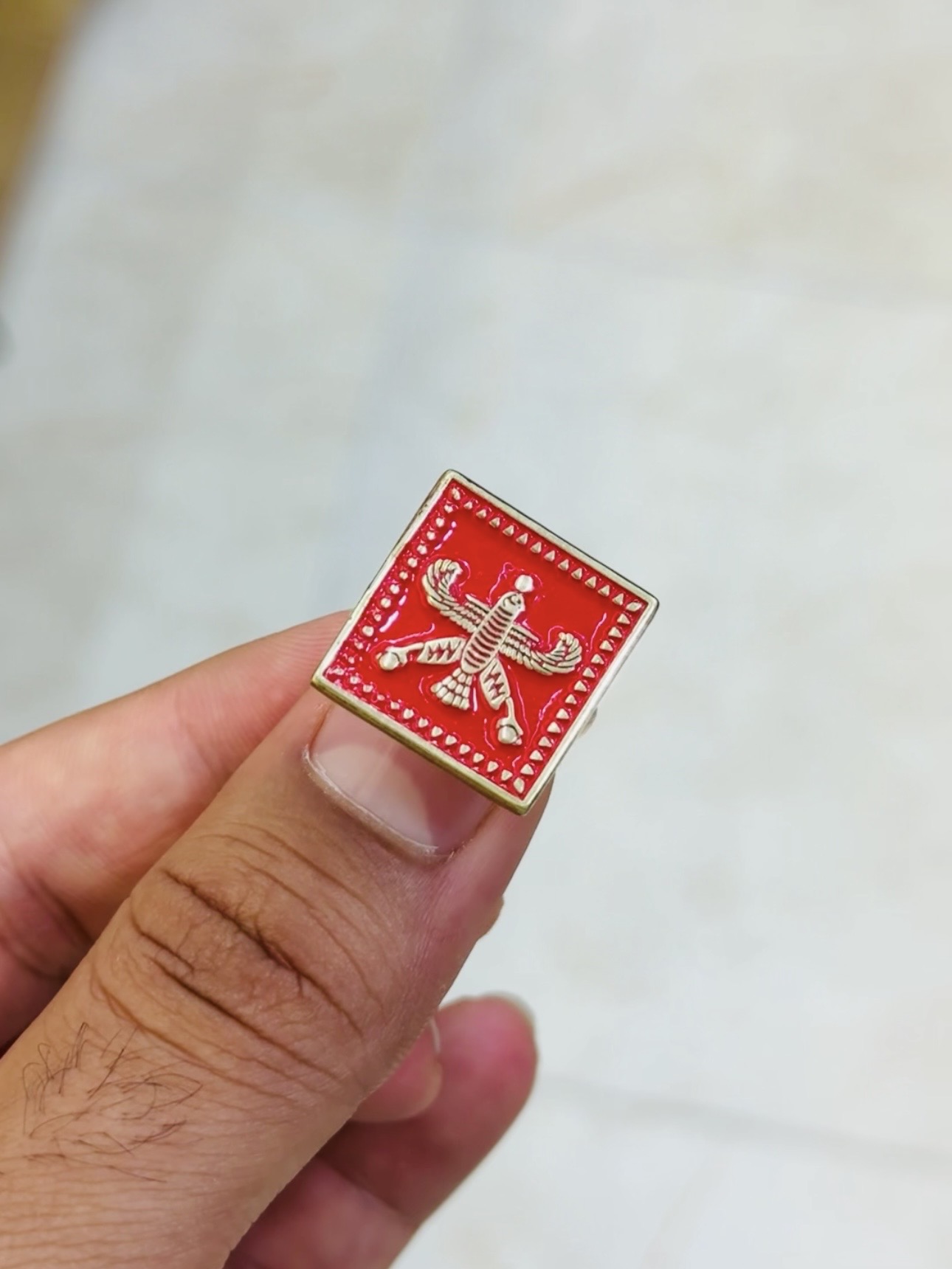انگشتر درفش شهباز